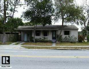 2049 Douglas Ave., Clearwater, FL 33755