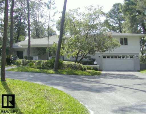935 Pine Hill Rd., Palm Harbor, FL 34683