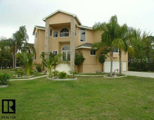 795 Claudia Ln., Palm Harbor, FL 34683