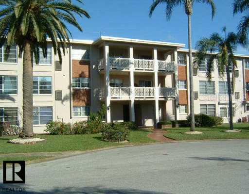 3125 36 St. #308, St. Petersburg, FL 33713