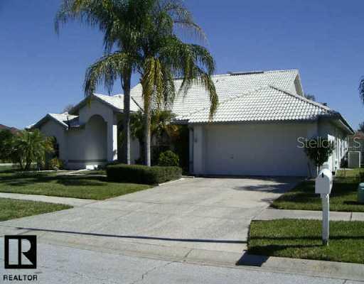 385 Waterford Cir., Tarpon Springs, FL 34688