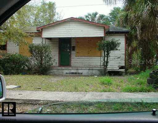 2709 12th Ave., Tampa, FL 33605