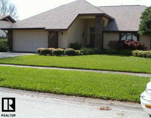 12344 Oaks Ln., Seminole, FL 33772