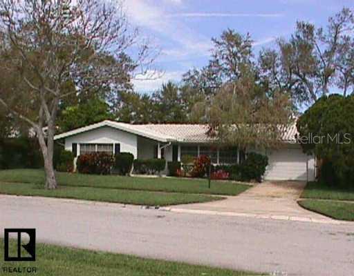 1795 Woodridge Dr., Clearwater, FL 33756