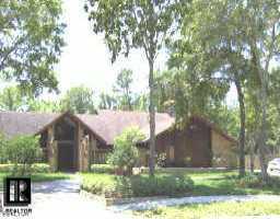 2126 Centerview Ct., Clearwater, FL 33759