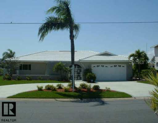 10038 S Yacht Club Dr., Treasure Island, FL 33706