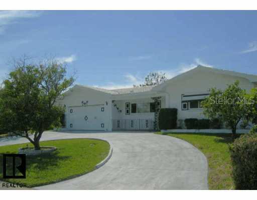 1242 Harbor Hills Dr., Largo, FL 33770