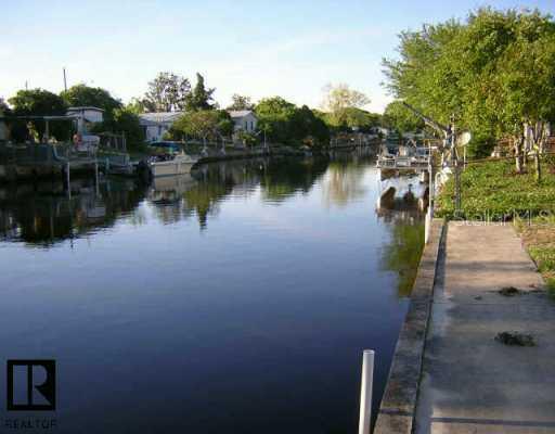 5814 Portsmouth Dr., Tampa, FL 33615