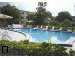 4920 Locust St. #301, St Petersburg, FL 33703