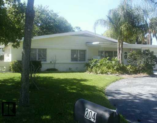 204 Crestwood Ln., Largo, FL 33770