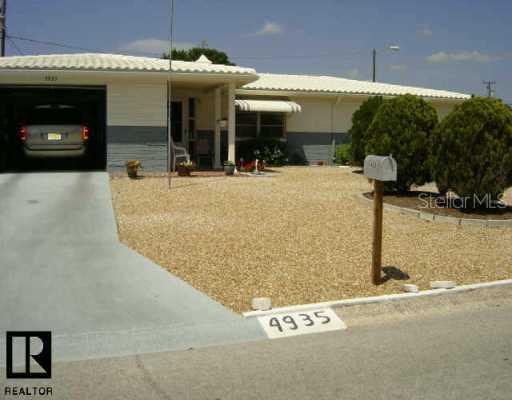 4935 Gaslight Ave., Holiday, FL 34690