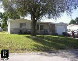 4934 Vision Ave., Holiday, FL 34690