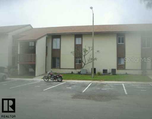 707 N 99th Ave. #204, St Petersburg, FL 33702