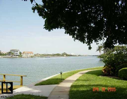 4740 Brittany Dr. #129, St Petersburg, FL 33715