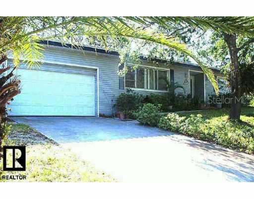 1264 Holiday Dr., Tarpon Springs, FL 34689