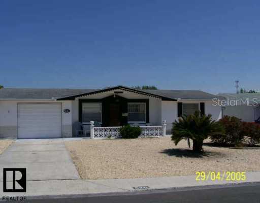 5321 Swallow Dr., Holiday, FL 34690