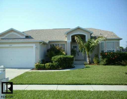 1049 Sawgrass Dr., Tarpon Springs, FL 34689