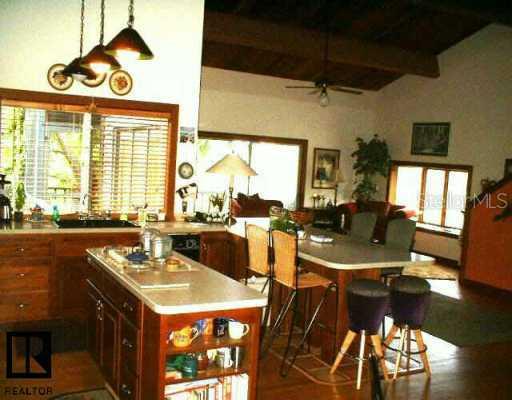 1052 8th St., Palm Harbor, FL 34683