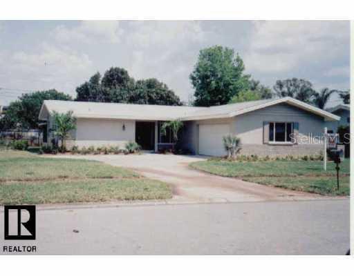 9677 Portside Dr., Seminole, FL 33776