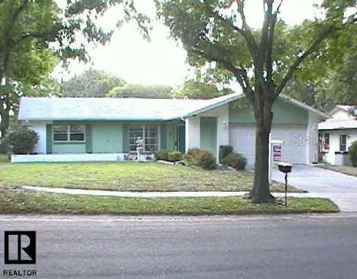 2298 Malcolm Dr., Palm Harbor, FL 34684