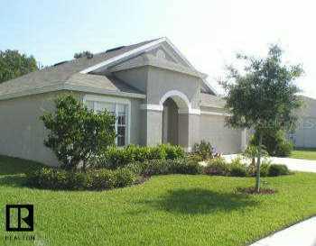 2035 Shelbourne Ct., Zephyrhills, FL 33543