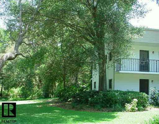 2375 Fox Chase Blvd. #237, Palm Harbor, FL 34683
