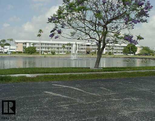 5810 21 St. #I9, St. Petersburg, FL 33714