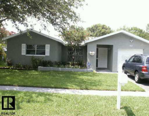 7443 119th Ave., Largo, FL 33773