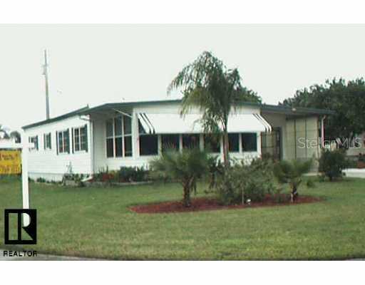 166 Colonial Ct., Palm Harbor, FL 34684