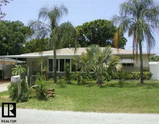 703 9th St., Largo, FL 33770