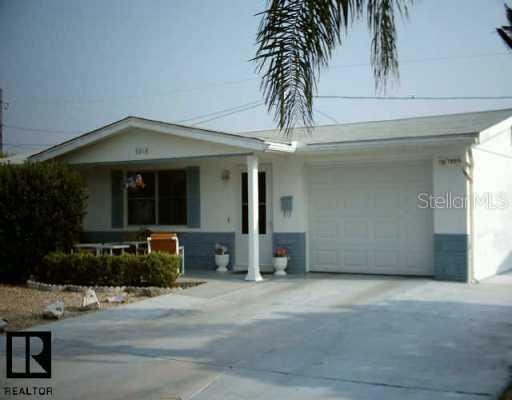 3916 Beechwood Dr., Holiday, FL 34691