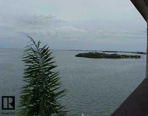 135 1st St. #303, Tierra Verde, FL 33715