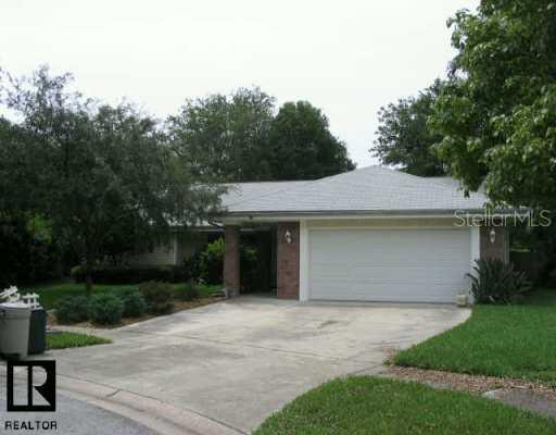 40 Milburn Cir., Palm Harbor, FL 34683