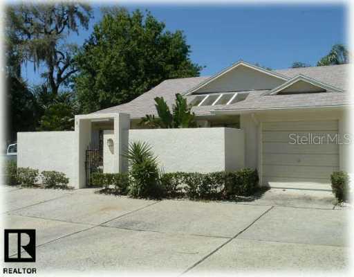 121 Colony South Dr., Tarpon Springs, FL 34689