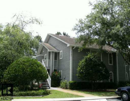 2101 Fox Chase Blvd. #207, Palm Harbor, FL 34683