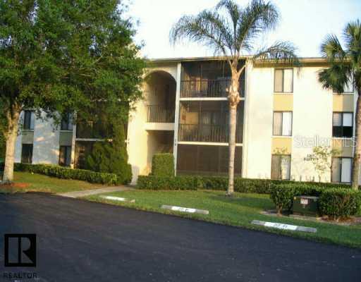 3210 Lake Pine Way #B2, Tarpon Springs, FL 34688