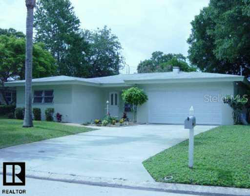 11672 Pinedale Ave., Seminole, FL 33772