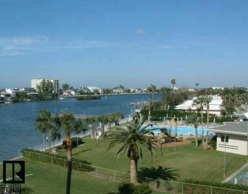 10216 Regal Dr. #404, Largo, FL 33774