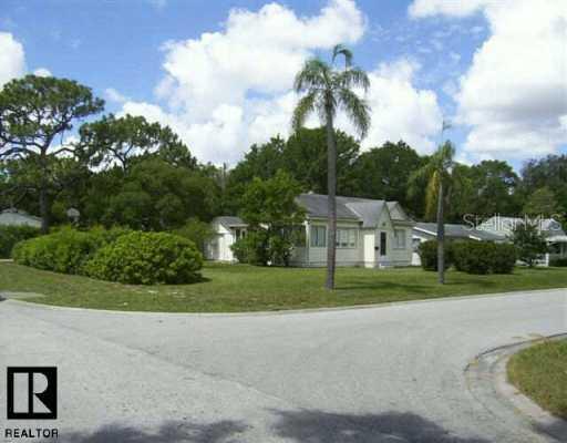 4710 32nd Ave., St Petersburg, FL 33713