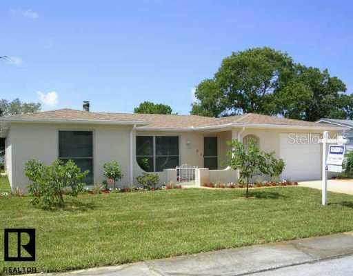 3304 Fairmount Dr., Holiday, FL 34691