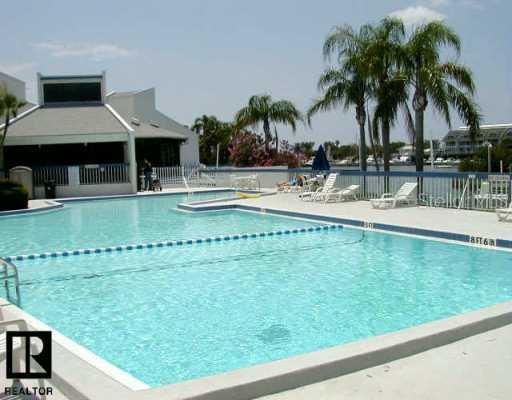 11590 Shipwatch Dr. #348, Largo, FL 33774