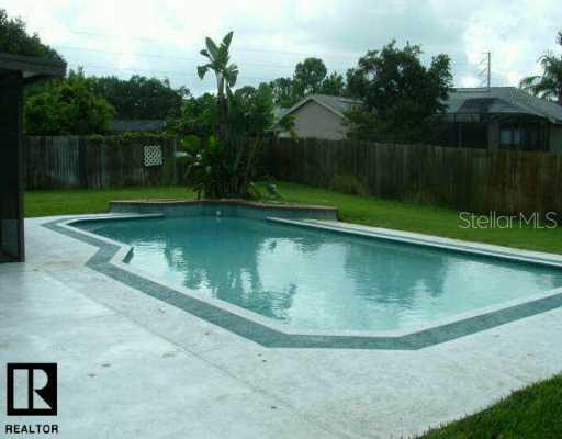 1850 Arbor Dr., Palm Harbor, FL 34683