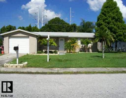 1753 Dartmouth Dr., Holiday, FL 34691