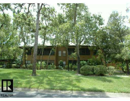 803 Lennox Rd., Palm Harbor, FL 34683