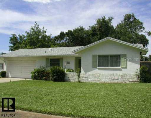 2585 10th Ave., Largo, FL 33770
