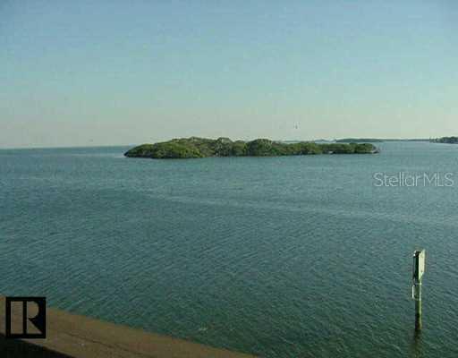 138 1st St. #201, Tierra Verde, FL 33715