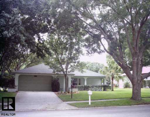 1052 Dr., Palm Harbor, FL 34684