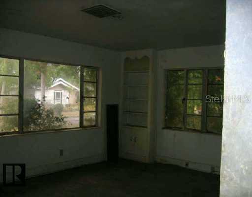 2660 4th Ave., St Petersburg, FL 33713