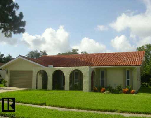 1613 Explorers Dr., Tarpon Springs, FL 34689