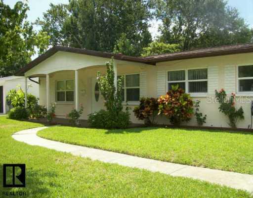 1572 78th Ter., St Petersburg, FL 33702